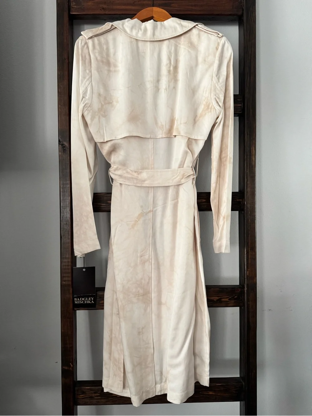 NWT Badgley Mischka White/Beige Tie Dye Trench Coat Lyocell Belted Duster Size S
